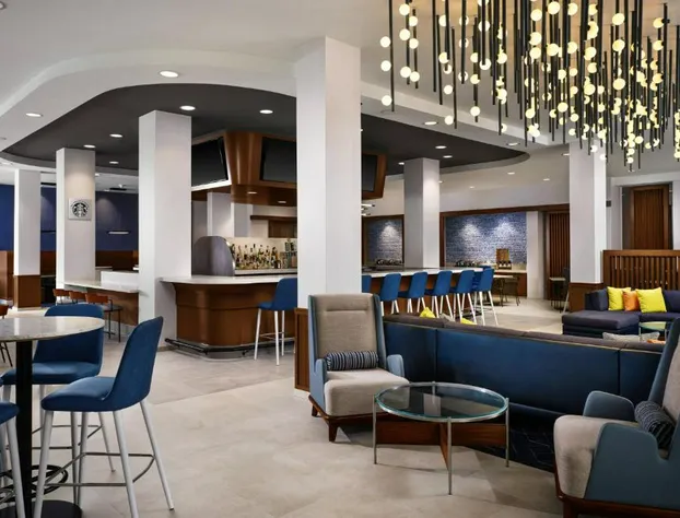 Courtyard by Marriott San Diego Mission Valley/Hotel Circle hotel detail image 2