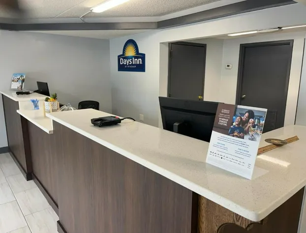 Days Inn by Wyndham Farmville hotel detail image 4