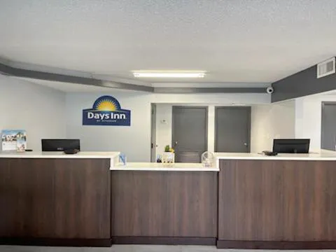 Days Inn by Wyndham Farmville hotel detail image 2