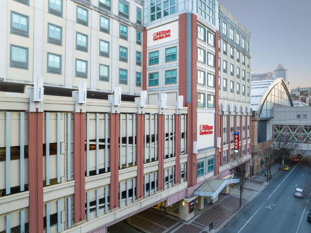 Hilton Garden Inn Philadelphia Center City hotel hero