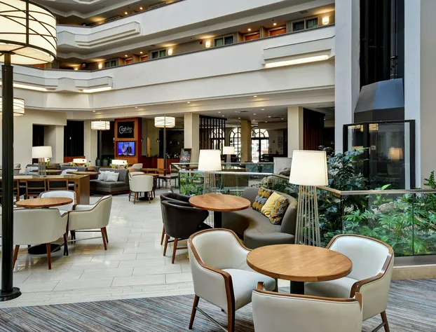 Embassy Suites Greenville Golf Resort & Conference Center hotel detail image 3