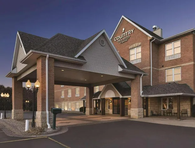 Country Inn & Suites by Radisson, Galena, IL hotel detail image 1