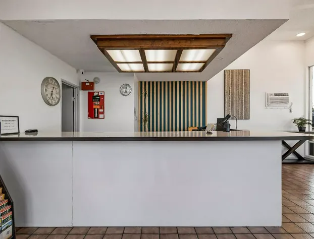 Heritage Inn Express Hayward hotel detail image 4