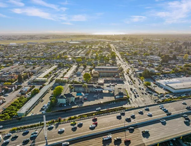 Heritage Inn Express Hayward hotel detail image 3