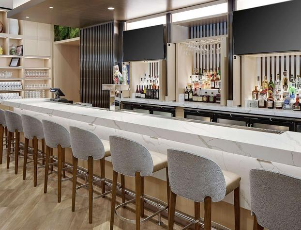 Hilton Grand Vacations Club Chicago Magnificent Mile hotel detail image 3