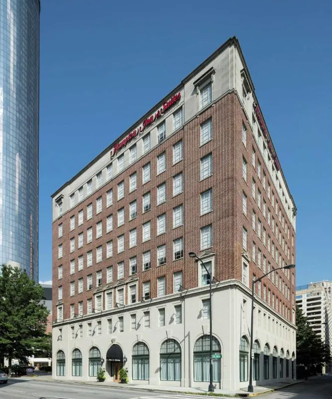 Hampton Inn & Suites Atlanta-Downtown hotel hero