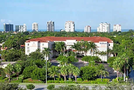 Hilton Naples hotel hero