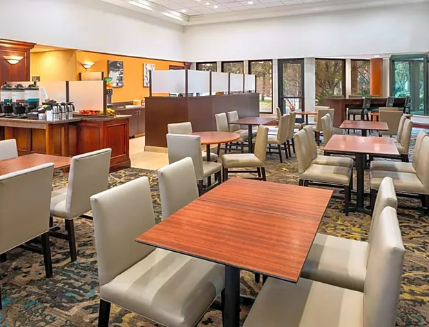 Residence Inn by Marriott Minneapolis Edina hotel detail image 3