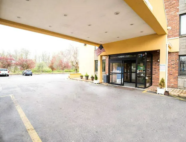 Quality Inn Cromwell - Middletown hotel detail image 3