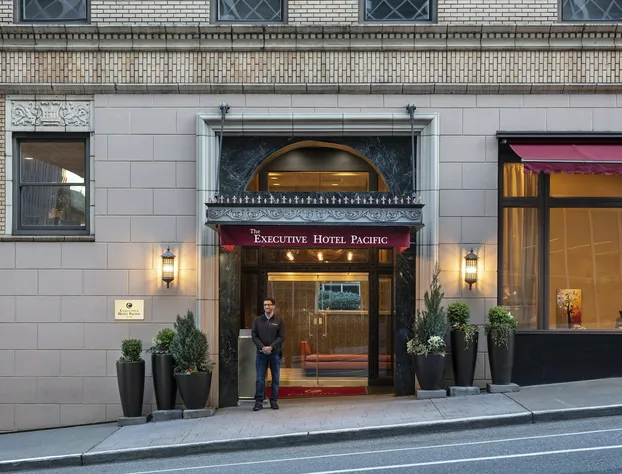 Executive Hotel Pacific hotel detail image 4