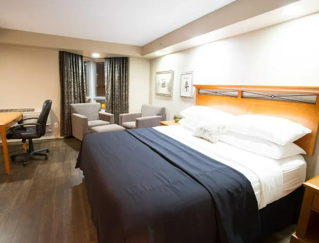 Royal Hotel West Edmonton, Trademark Collection by Wyndham hotel detail image 4