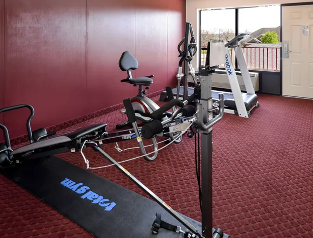 Ramada By Wyndham Branson hotel detail image 4