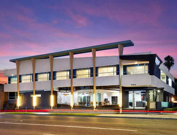 Elan Hotel hotel detail image 2