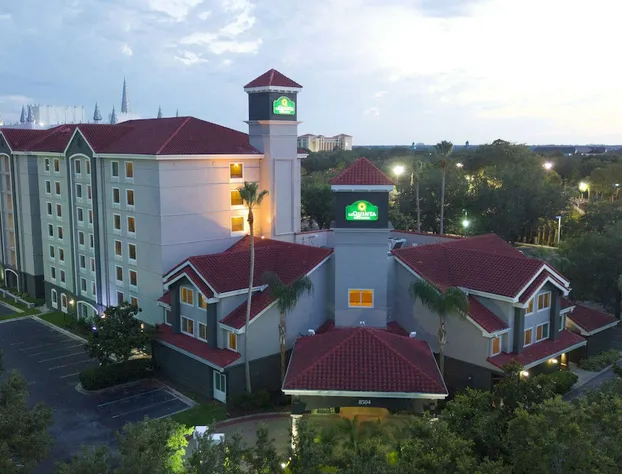 La Quinta Inn & Suites by Wyndham Orlando I Drive/Conv Ctr hotel detail image 2