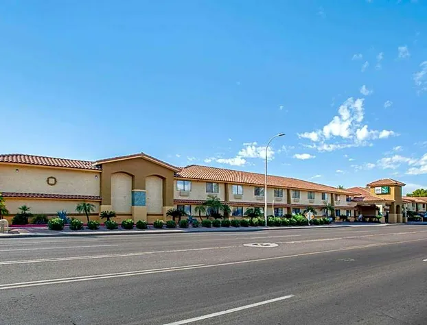 Quality Inn Phoenix Scottsdale West hotel detail image 4