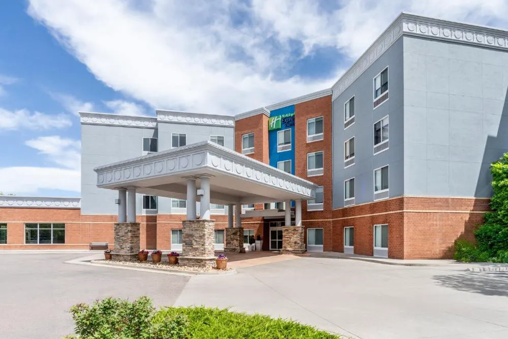 Holiday Inn Express Hotel & Suites Denver North - Thornton by IHG hotel hero