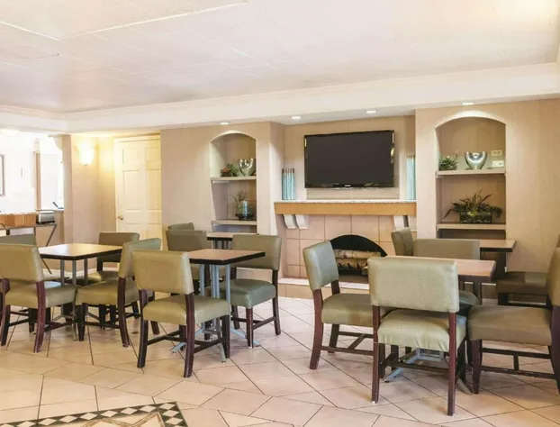 La Quinta Inn by Wyndham New Orleans West Bank / Gretna hotel detail image 2