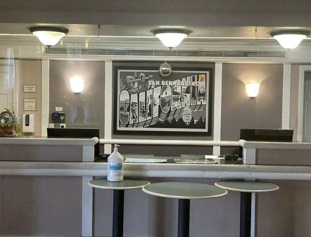 Super 8 by Wyndham San Bernardino hotel detail image 3