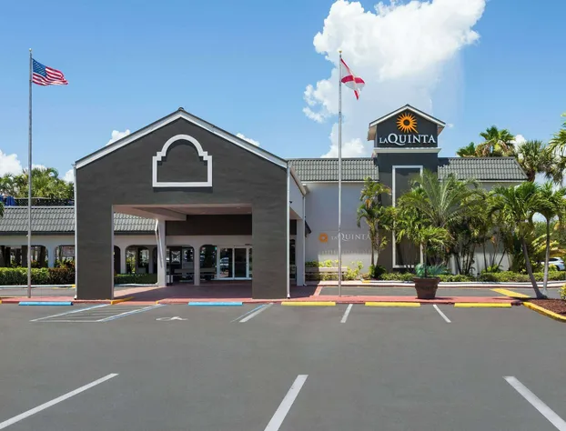 La Quinta Inn by Wyndham Cocoa Beach-Port Canaveral hotel detail image 2