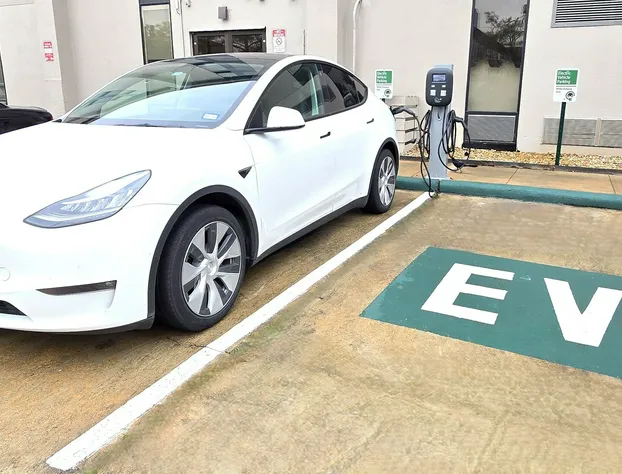 La Quinta Inn & Suites by Wyndham Houston Stafford Sugarland hotel detail image 3