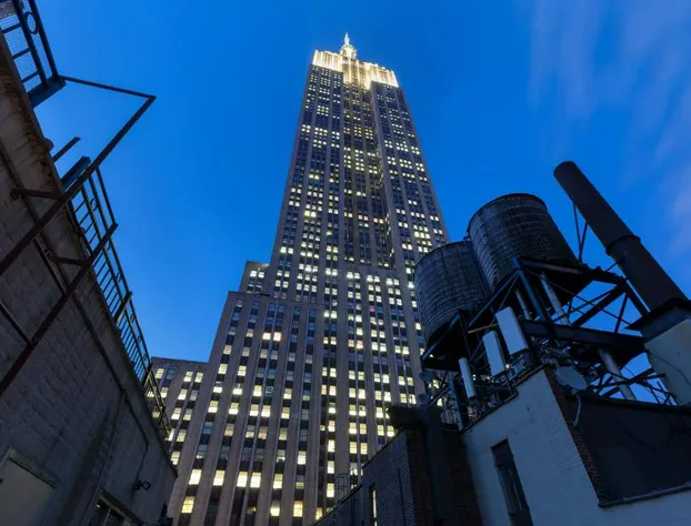 The Hotel @ Fifth Avenue hotel detail image 4