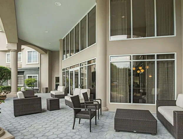 La Quinta Inn & Suites by Wyndham Fort Worth North hotel detail image 2