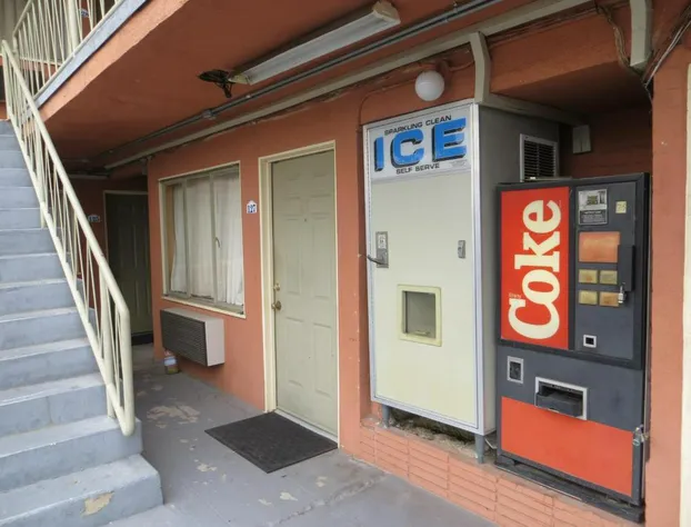 Park Cienega Motel hotel detail image 1