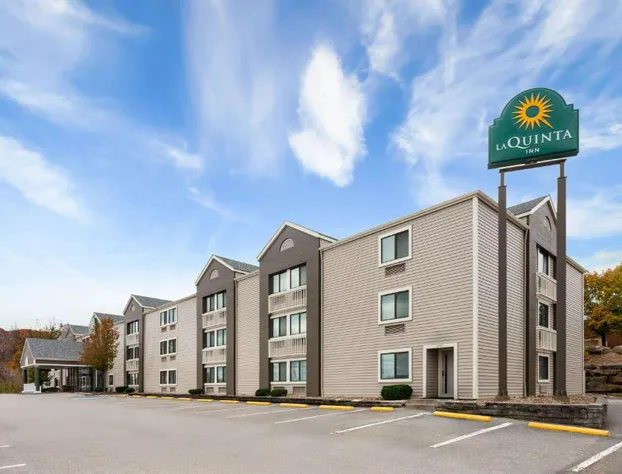 La Quinta Inn by Wyndham Cleveland Independence hotel detail image 1