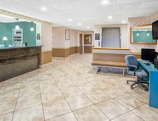 Baymont by Wyndham Janesville hotel detail image 1