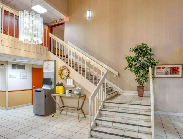 La Quinta Inn by Wyndham Minneapolis Airport Bloomington hotel detail image 3