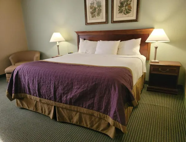 Bay Mountain Inn hotel detail image 1