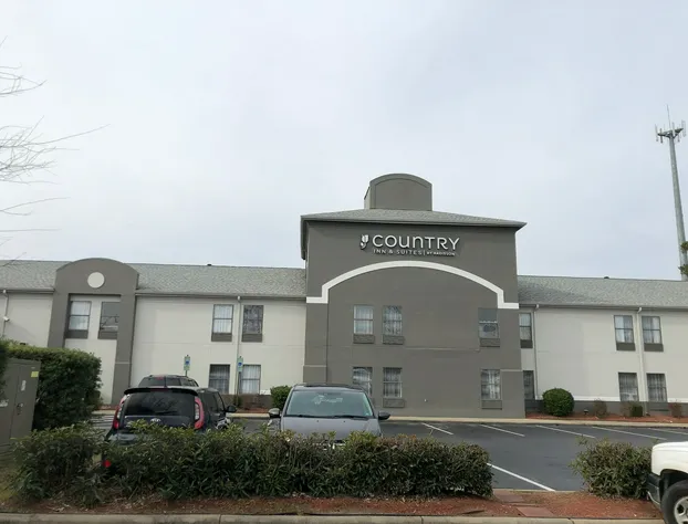 Country Inn & Suites by Radisson, Greenville, NC hotel detail image 2
