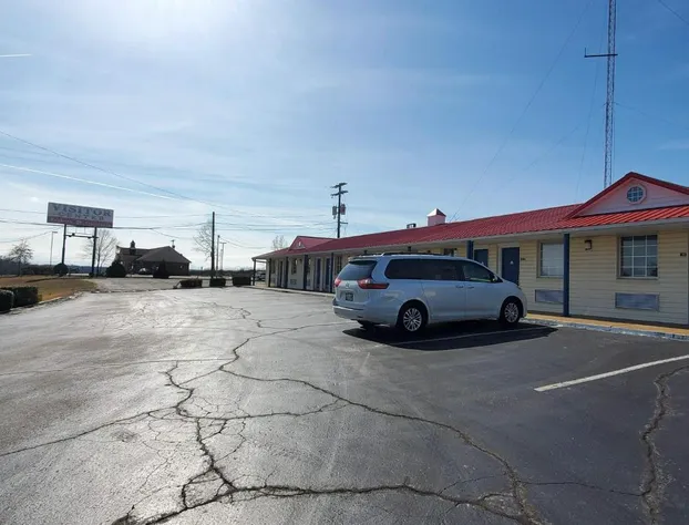 Americas Best Value Inn Wildersville hotel detail image 4