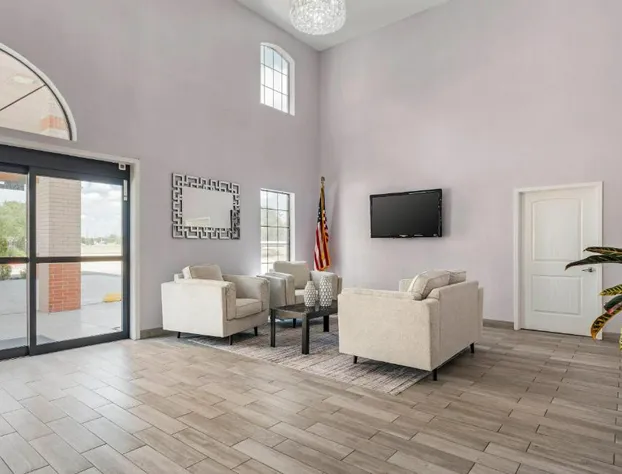 Quality Inn & Suites hotel detail image 3