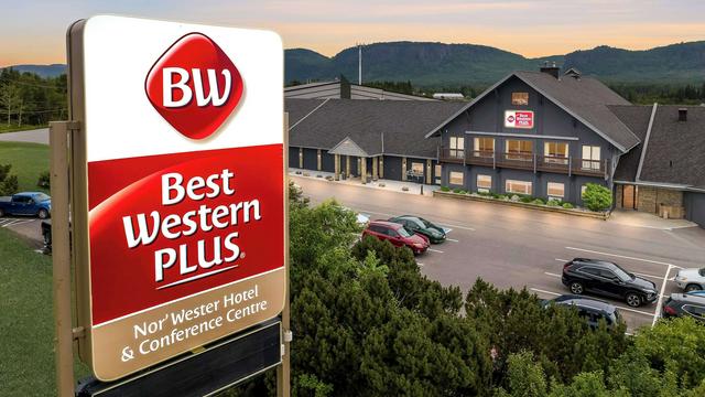 Best Western Plus Nor'wester Hotel & Conference Centre hotel detail image 1