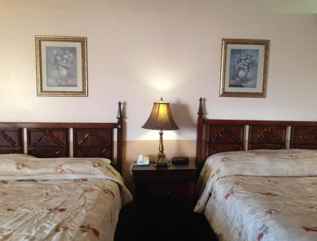 Traveller's Inn hotel detail image 3