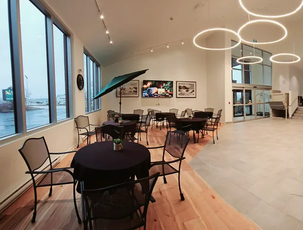 Quality Inn & Suites Gatineau hotel detail image 3