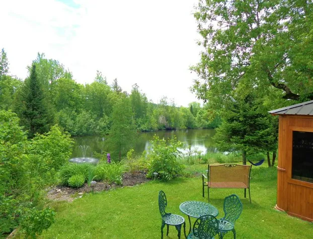 Motel Des Deux Lacs Inc hotel detail image 4