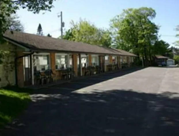 Skyline Motel hotel detail image 2