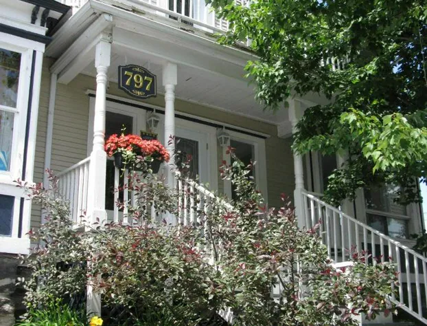 Auberge Marquis de Montcalm hotel detail image 1