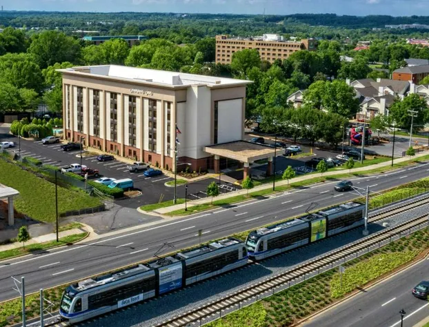 Hampton Inn Charlotte - University Place hotel detail image 3