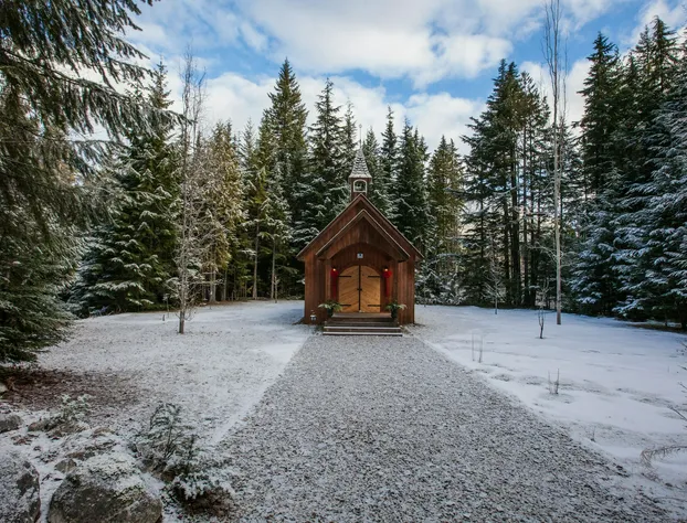 Mulvehill Creek Wilderness Inn hotel detail image 1