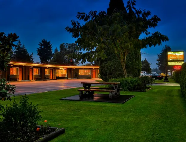 Arbutus Grove Motel hotel detail image 2