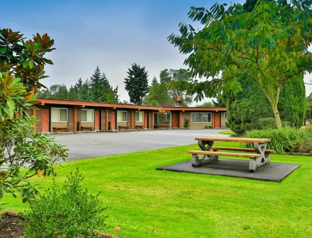 Arbutus Grove Motel hotel detail image 4