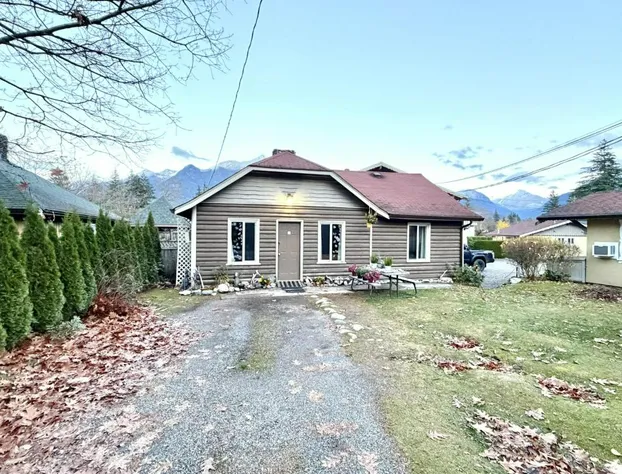 Richca Chalets Resort hotel detail image 4