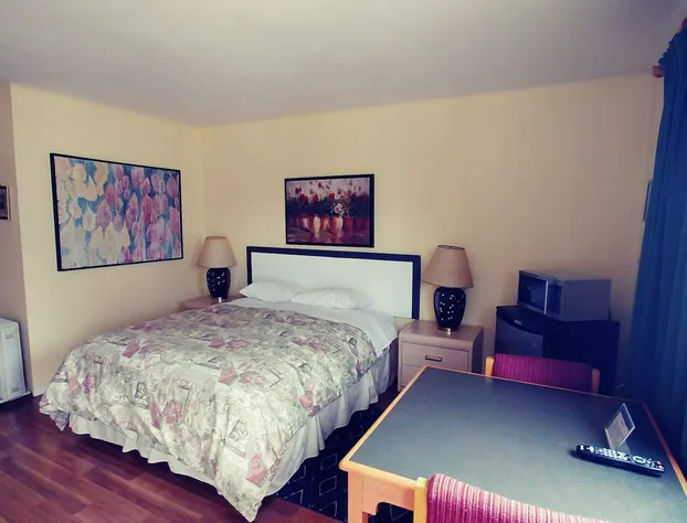 River Heights Motel hotel detail image 3