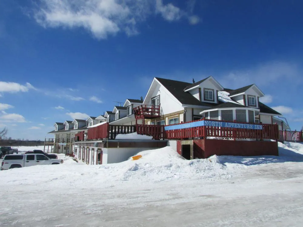 North Adventure Inn hotel hero