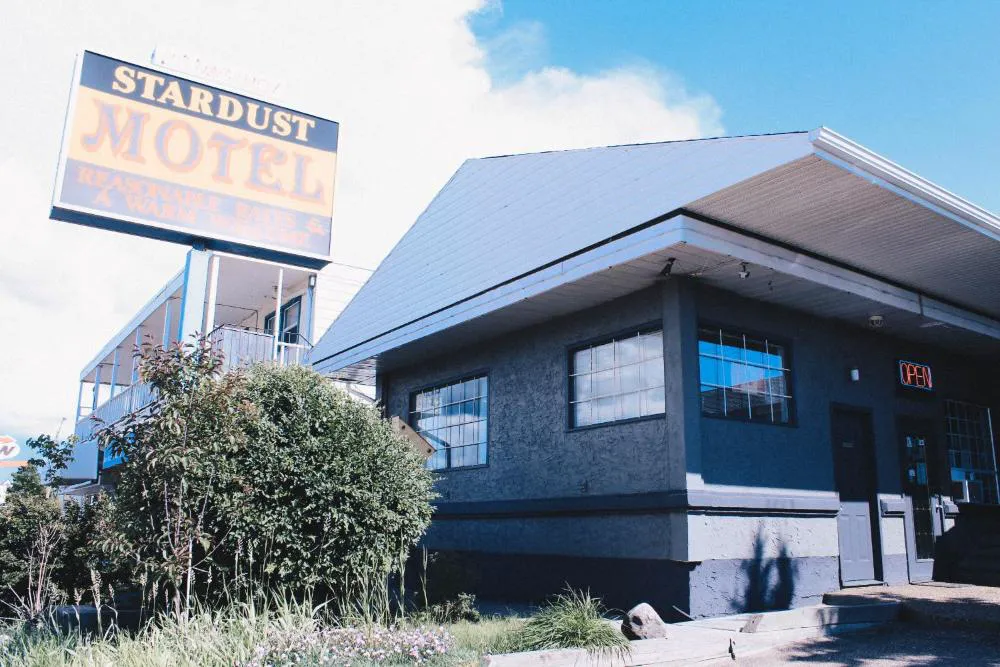 Stardust Motel hotel hero