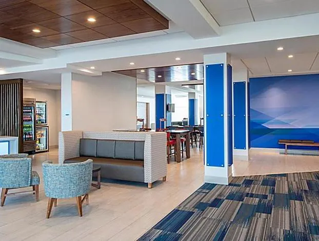 Holiday Inn Express & Suites Brandon by IHG hotel detail image 3