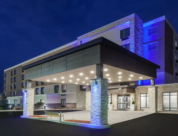 Holiday Inn Express Hotel & Suites Providence-Woonsocket by IHG hotel detail image 4